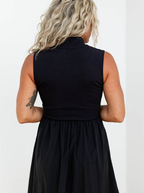 zipper detail midi black dress