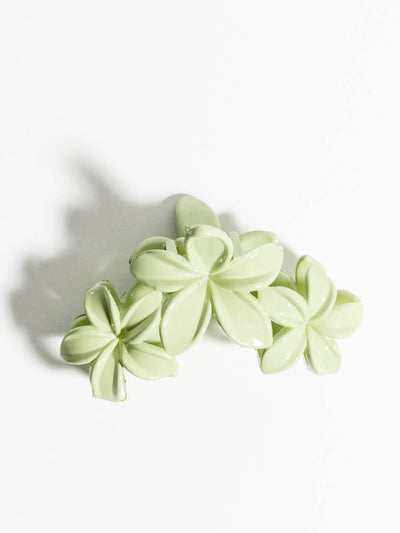green flower clip