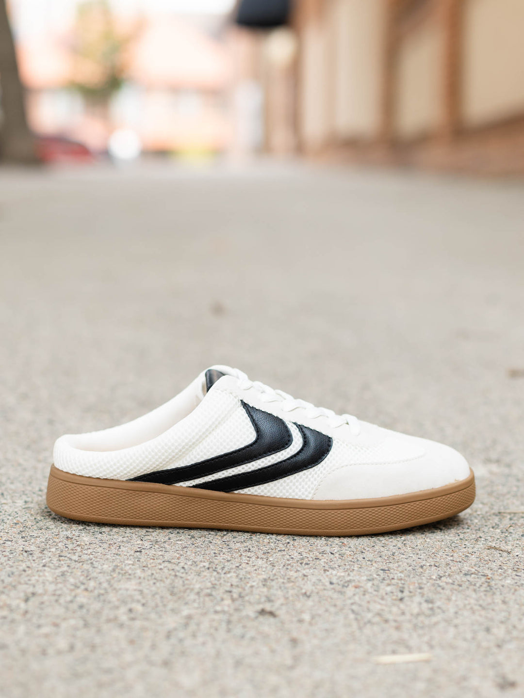 Dolce Vita Viktorey Mule Sneaker
