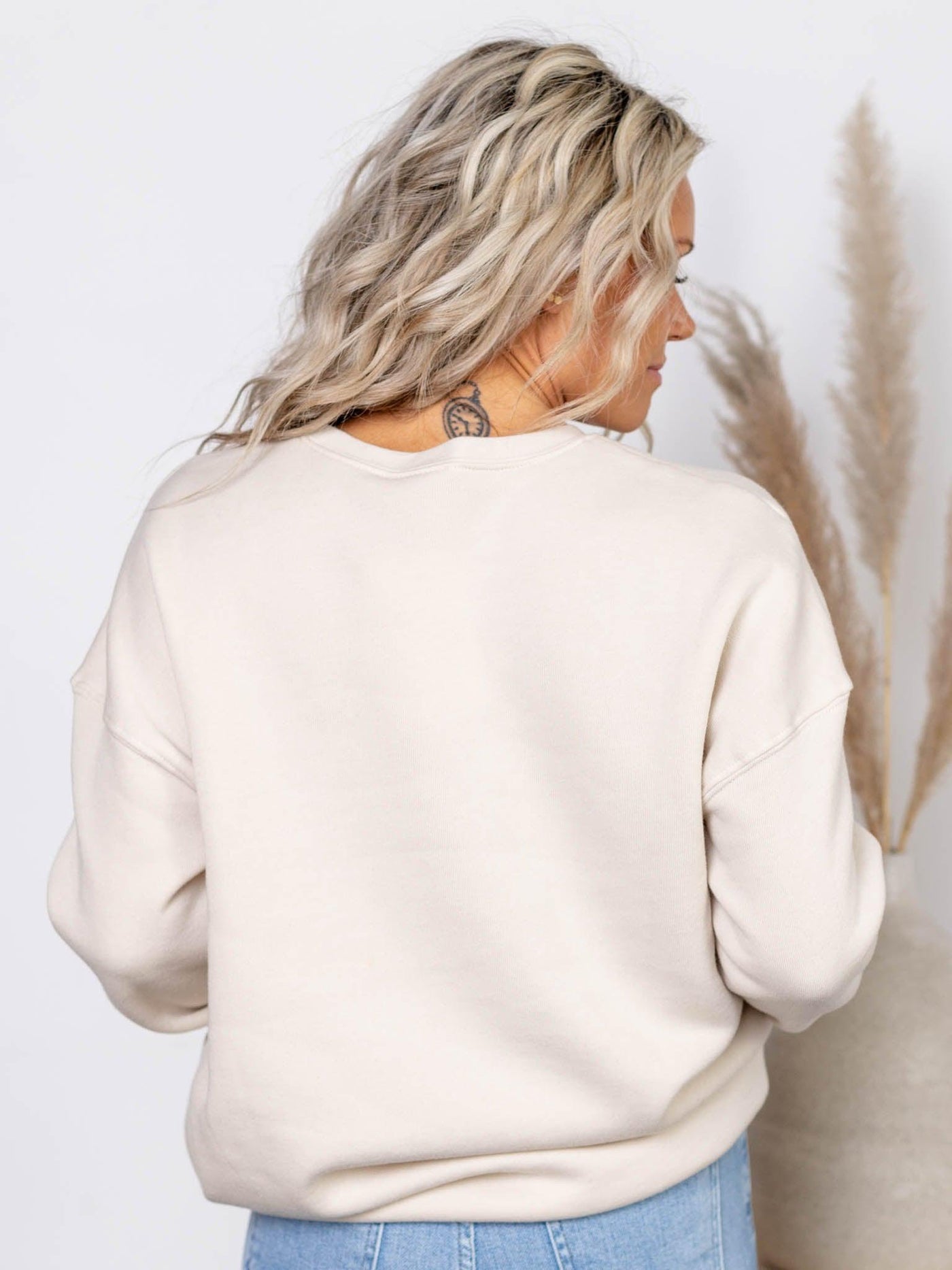 cream sweatshirt
