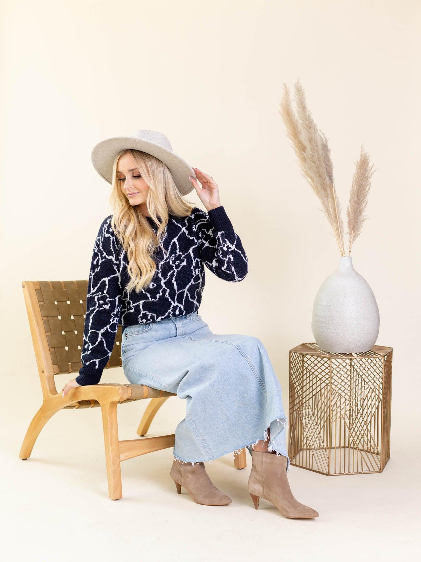 higher neck printed sweater