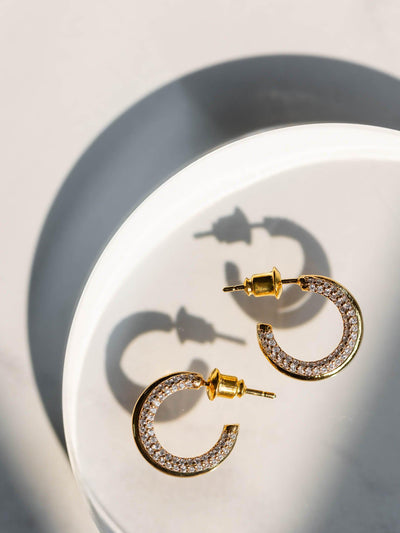 gold earrings