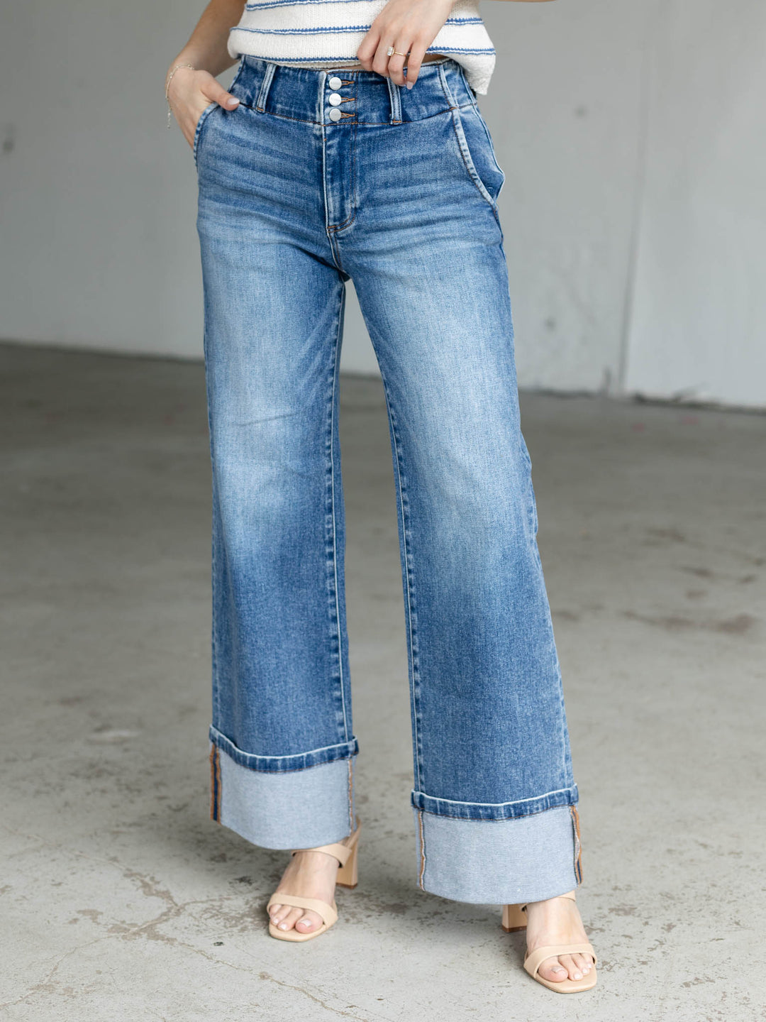 wide leg cuffed hem jeans