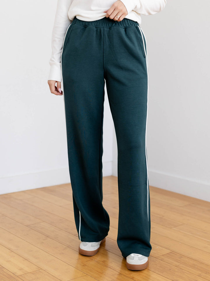 DoubleLUXE Piping Straight Leg