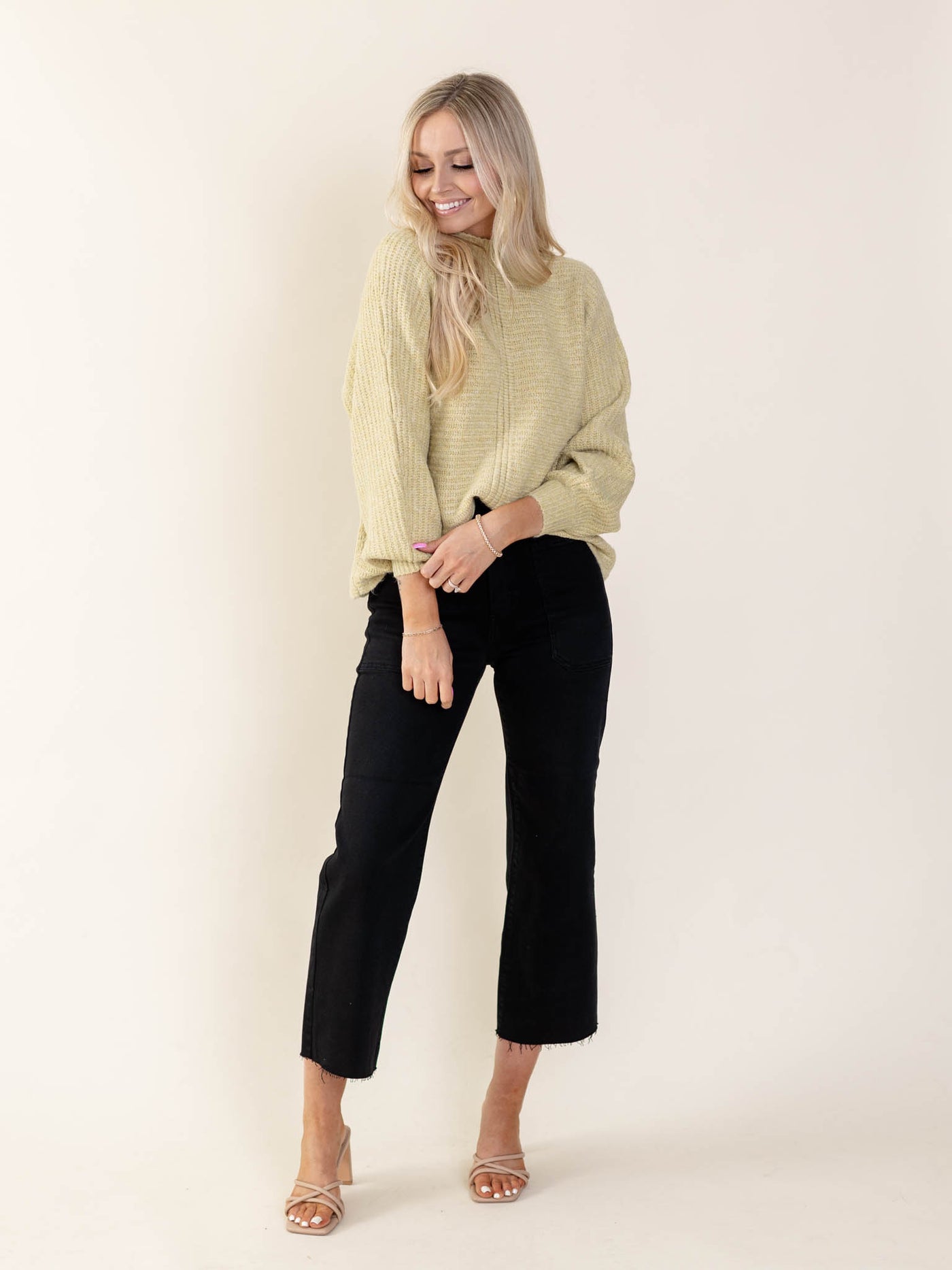 front seam swaeter