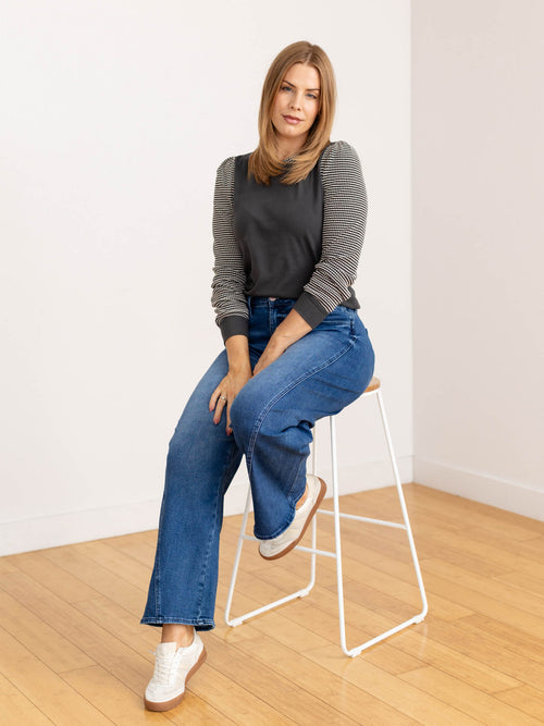 contrast puff sleeve brushed top