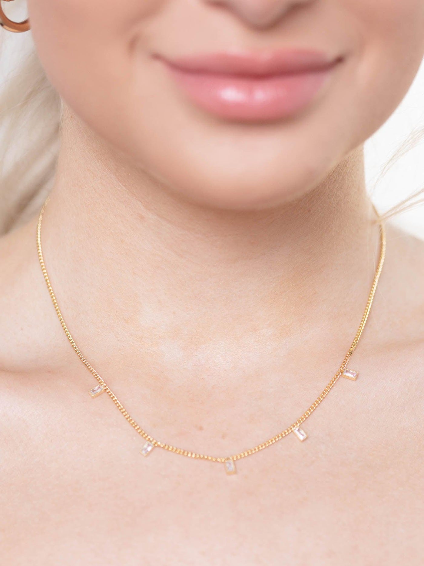 baguette style necklace