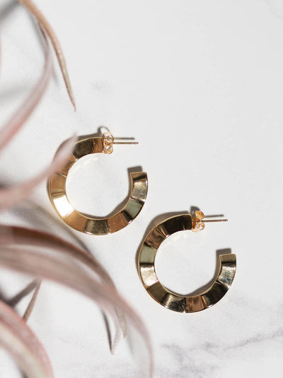 gold earrings