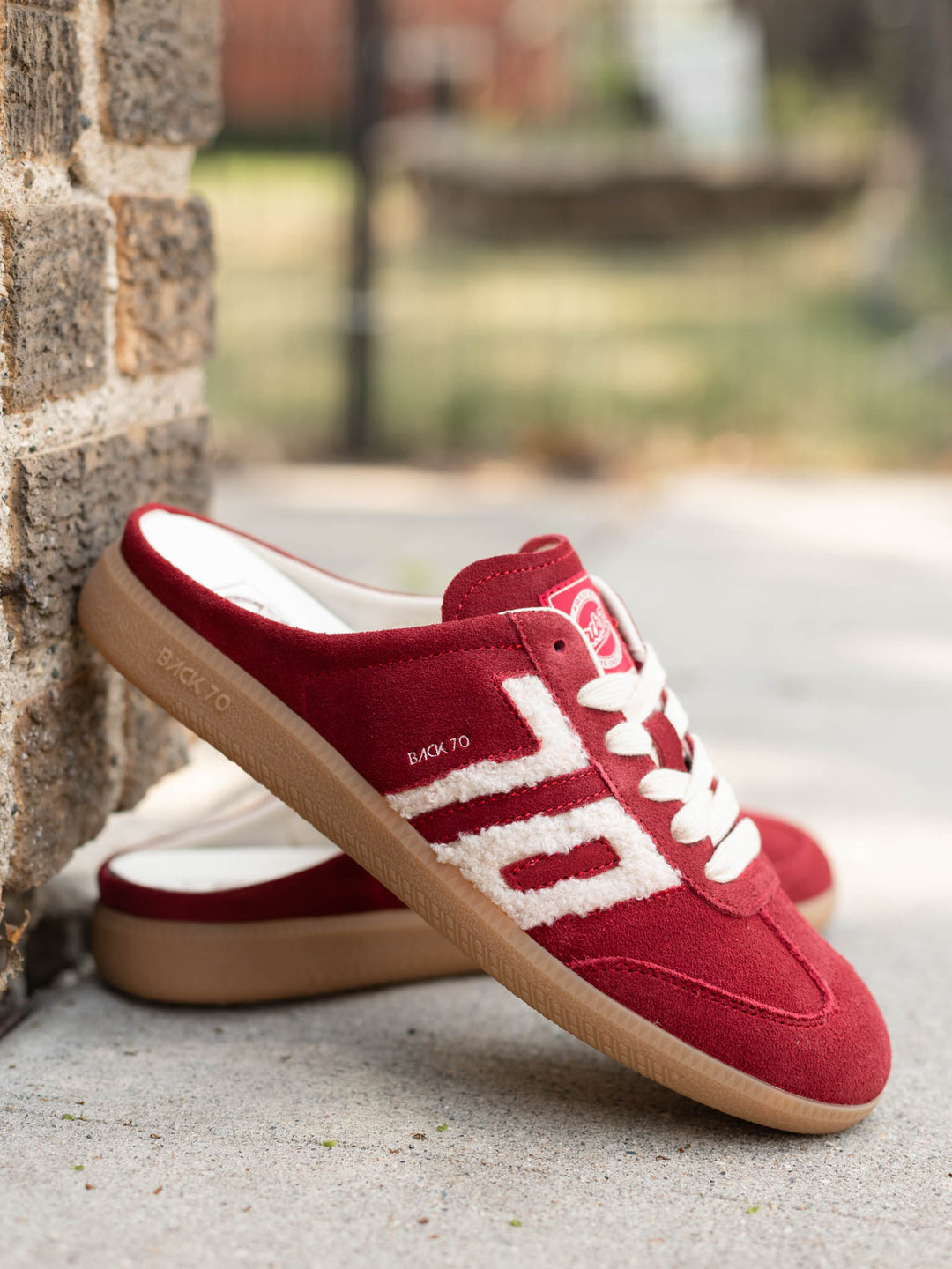 BACK70 Easter W26 - Red Teddy