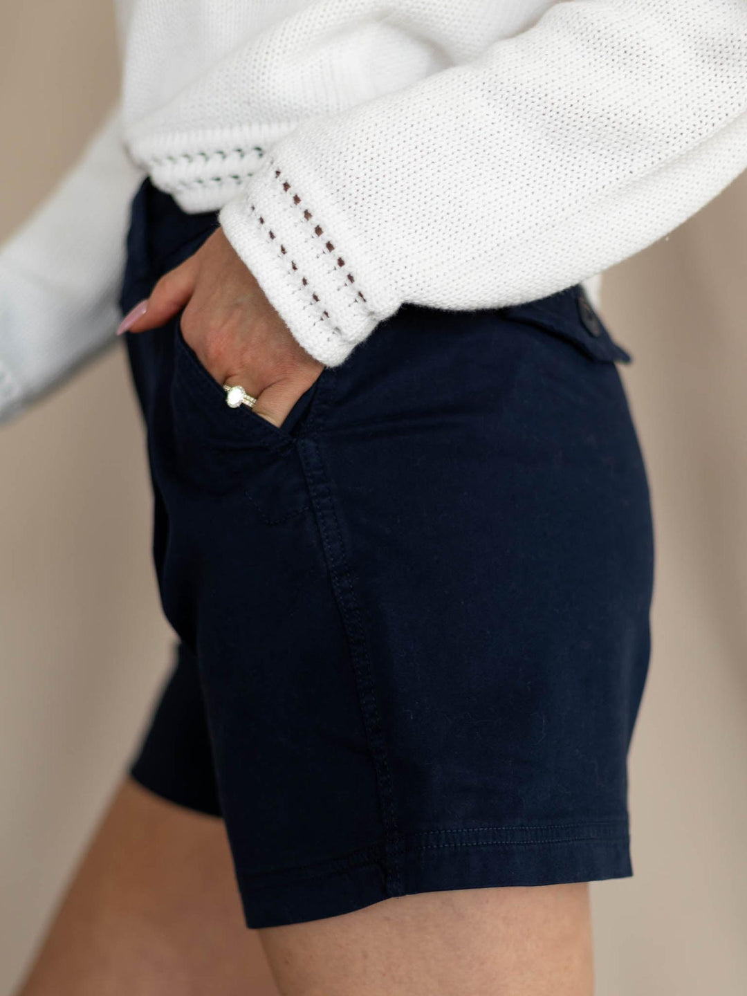 navy blue pleated shorts