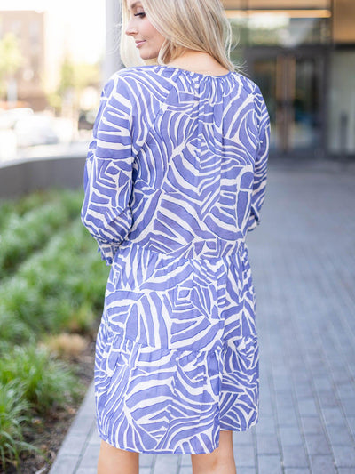 mid sleeve printed rails dress
