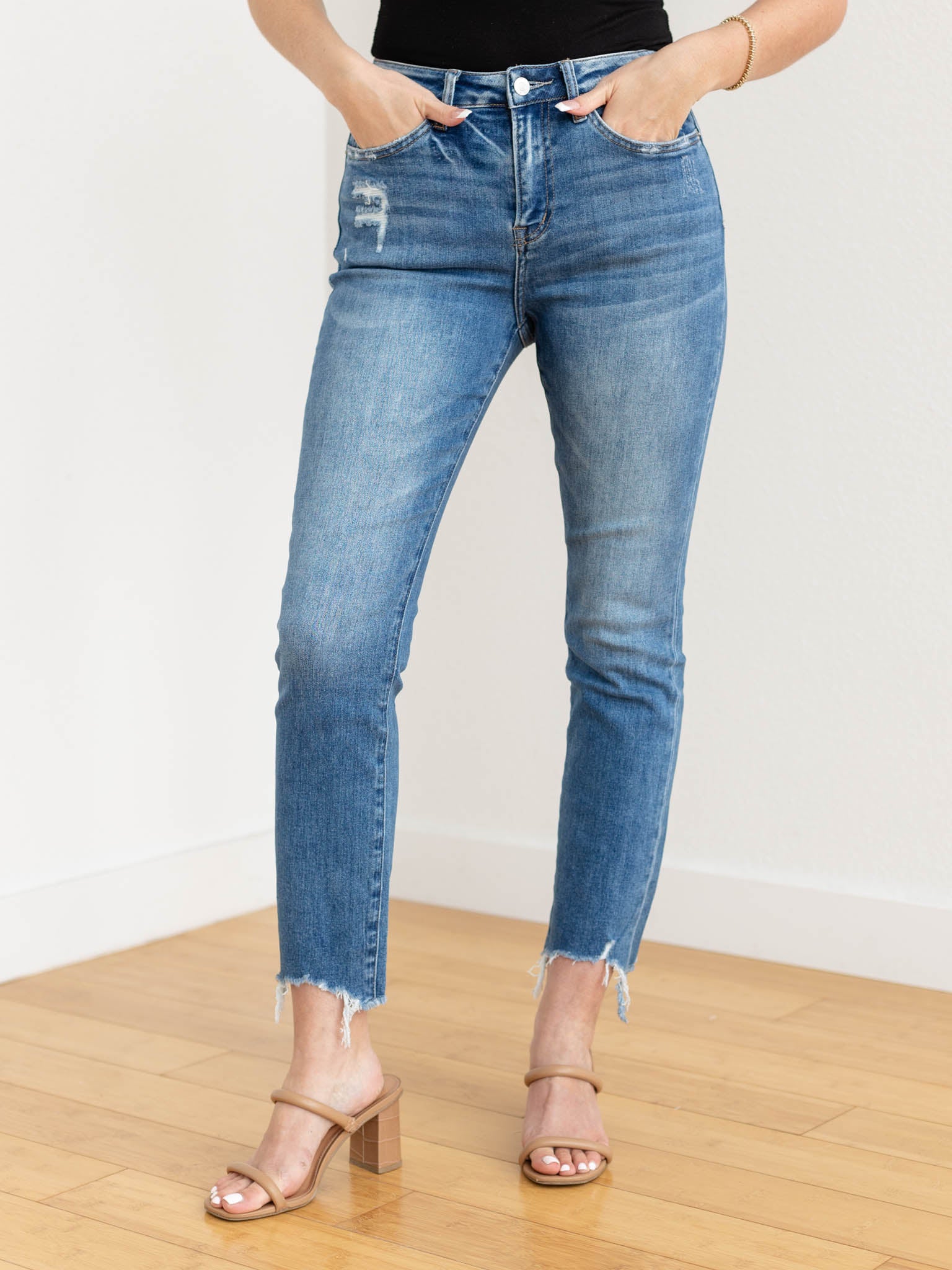 MICA Bleue Super High Rise Straight – Leela and Lavender