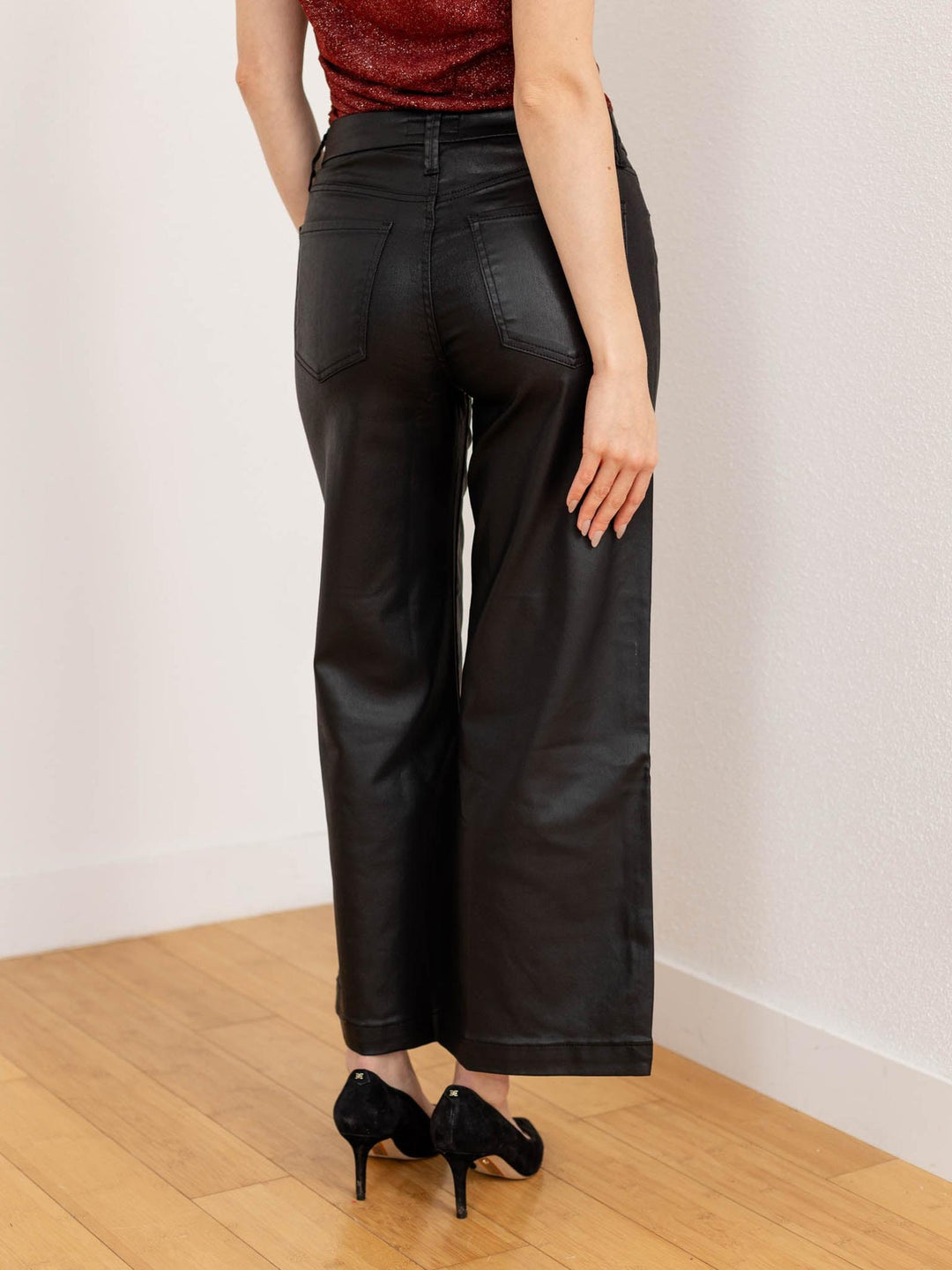 Black coated crop flare pant
