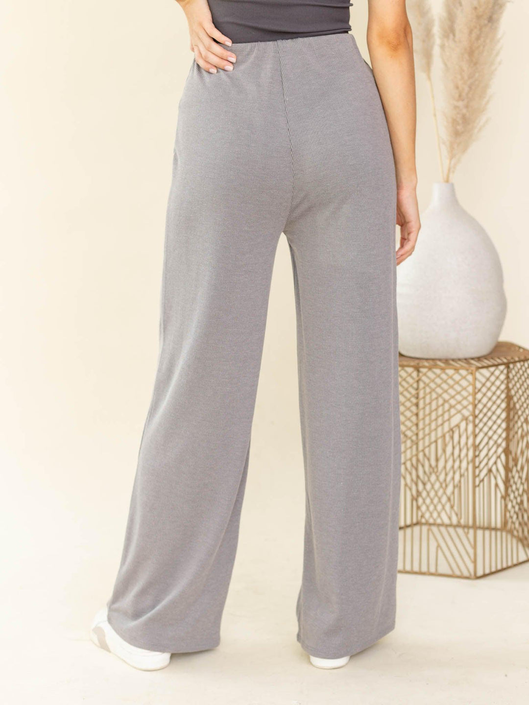 textured pull on pant
