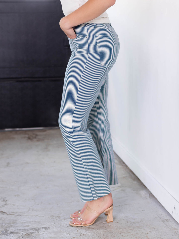 KUT Navy/Ivory Kelsey High Rise Fab Ab