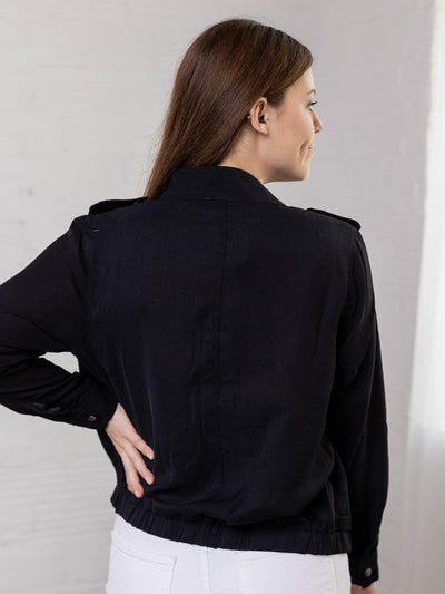 lightweight black jacket