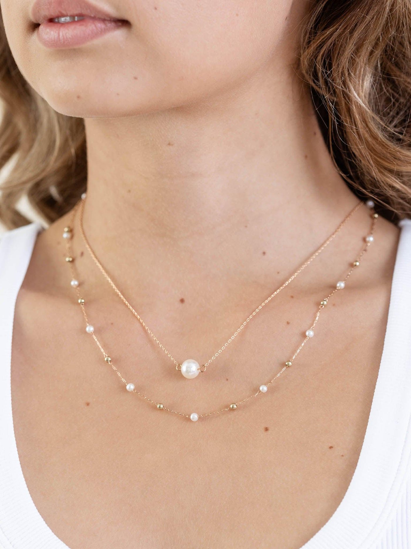pearl necklace