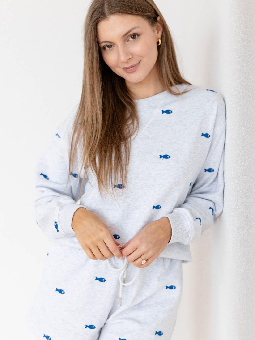 fish embroidered crew neck