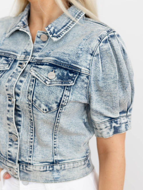 acid wash short sleeve denim jacket