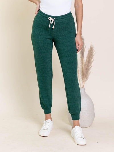 green pant