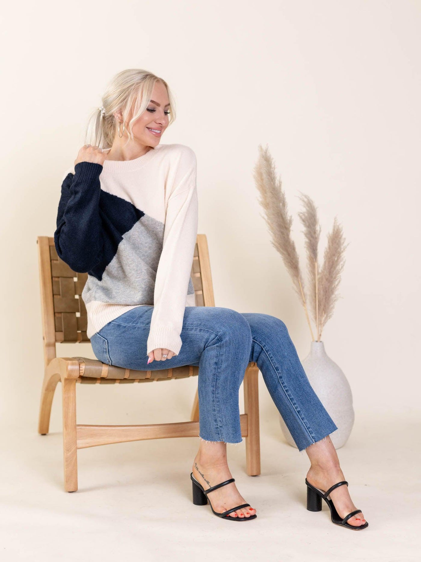 pullover crew neck sweater