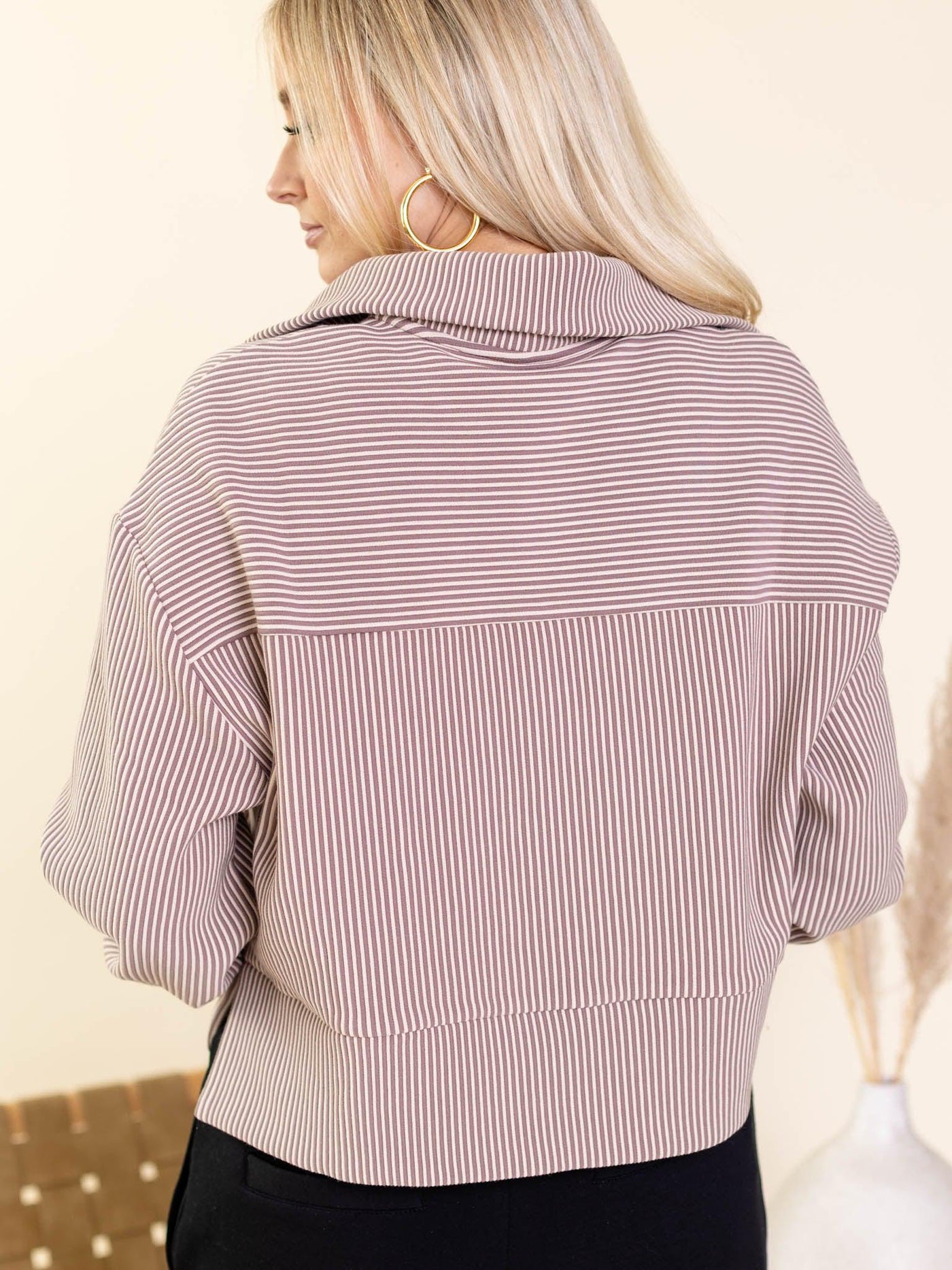 pullover top