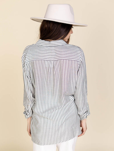 collared shirt