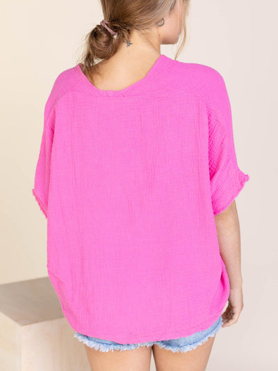 pink top