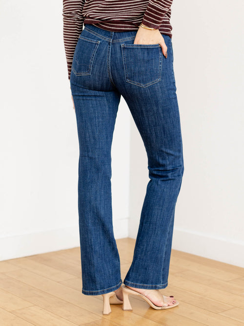 dark wash straight leg jeans