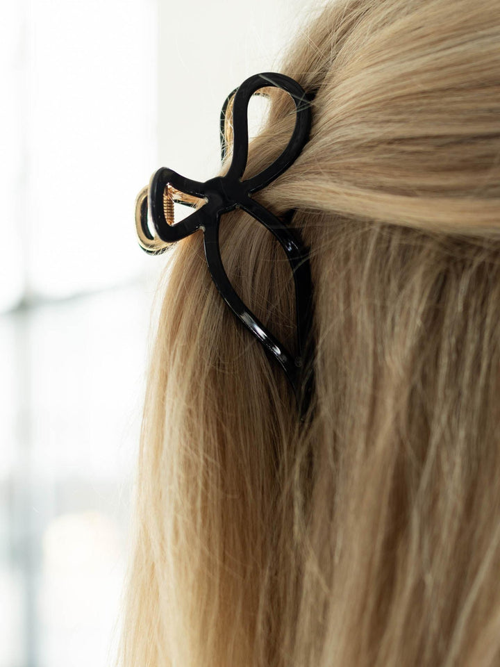 claw clip in hair