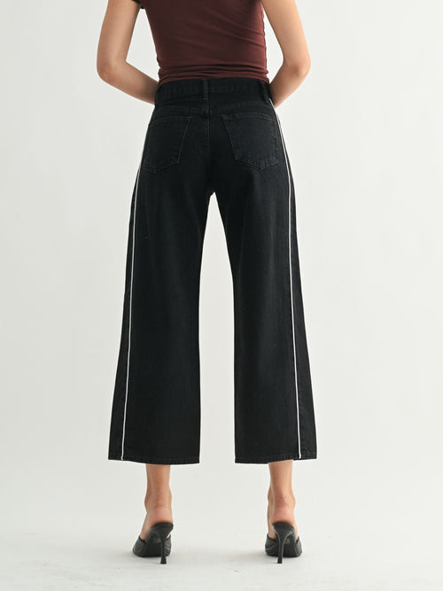 black contrast piping side detail barrel jeans