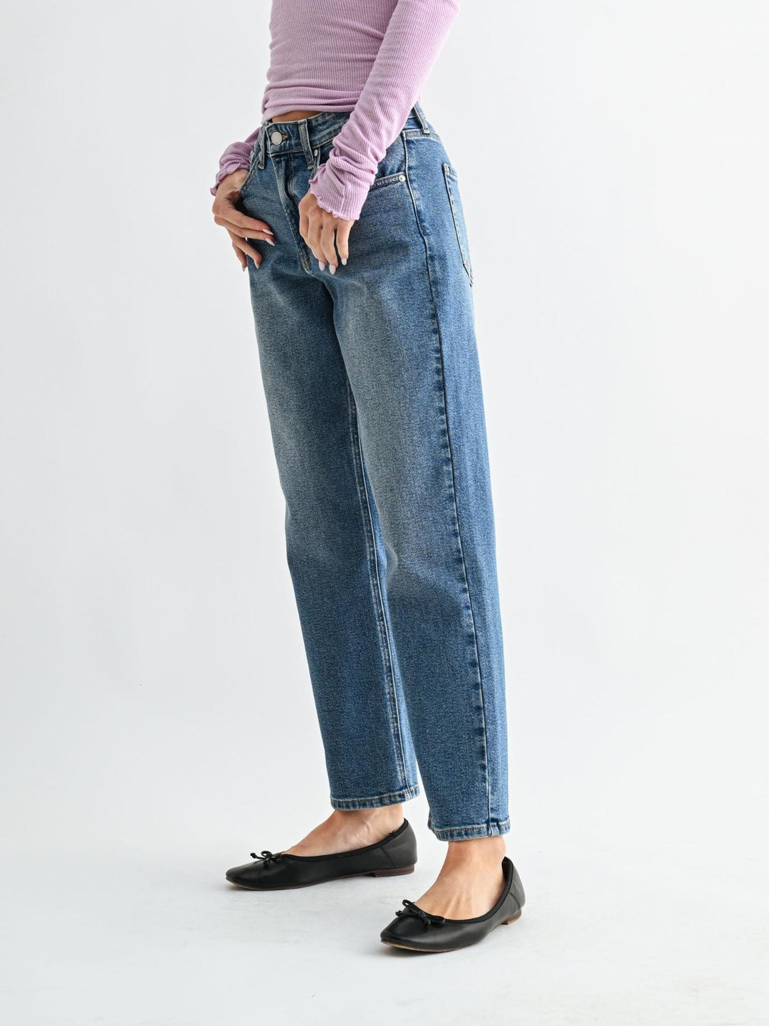 baggy medium wash straight leg denim