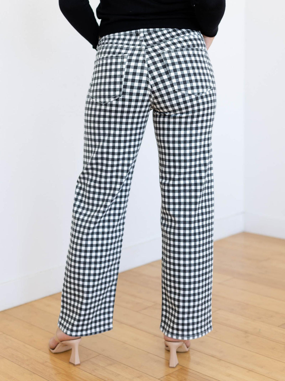 checkered gingham straight leg pants