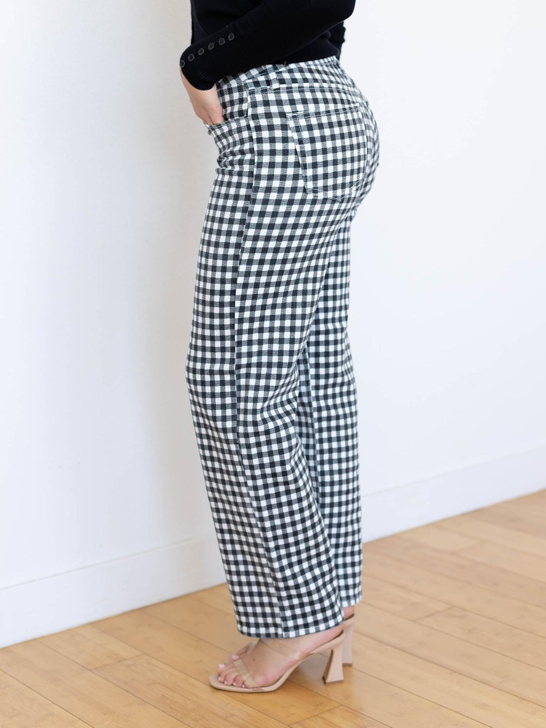 checkered gingham straight leg pants