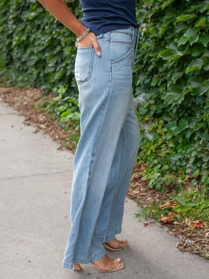 KUT Core Jodi High Rise Princess Seam Jeans