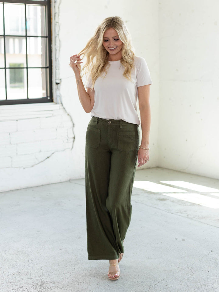 KUT Meg High Rise Wide Leg trousers in Forest, wide leg silhouette with floor-grazing hem detail