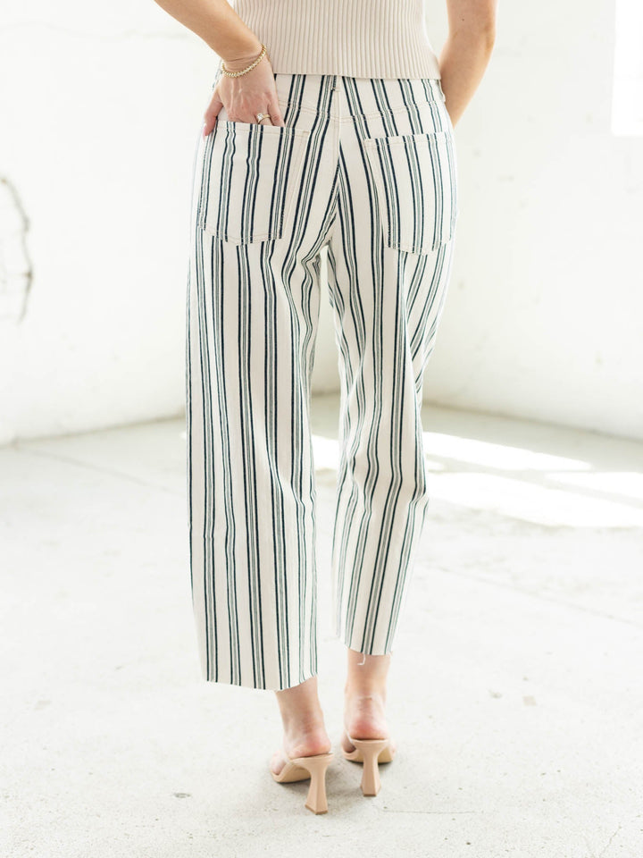 KUT Navy/Ivory Gwen High Rise Wide Leg Jean