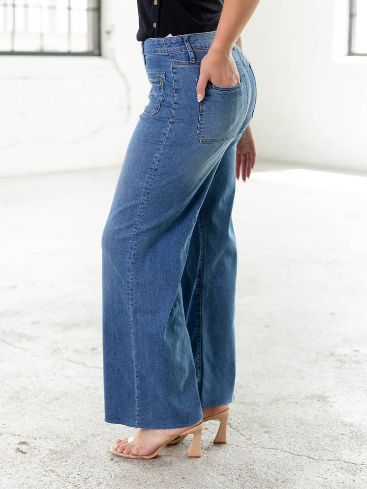 KUT Sunny Meg High Rise Patch Pocket Wide Leg