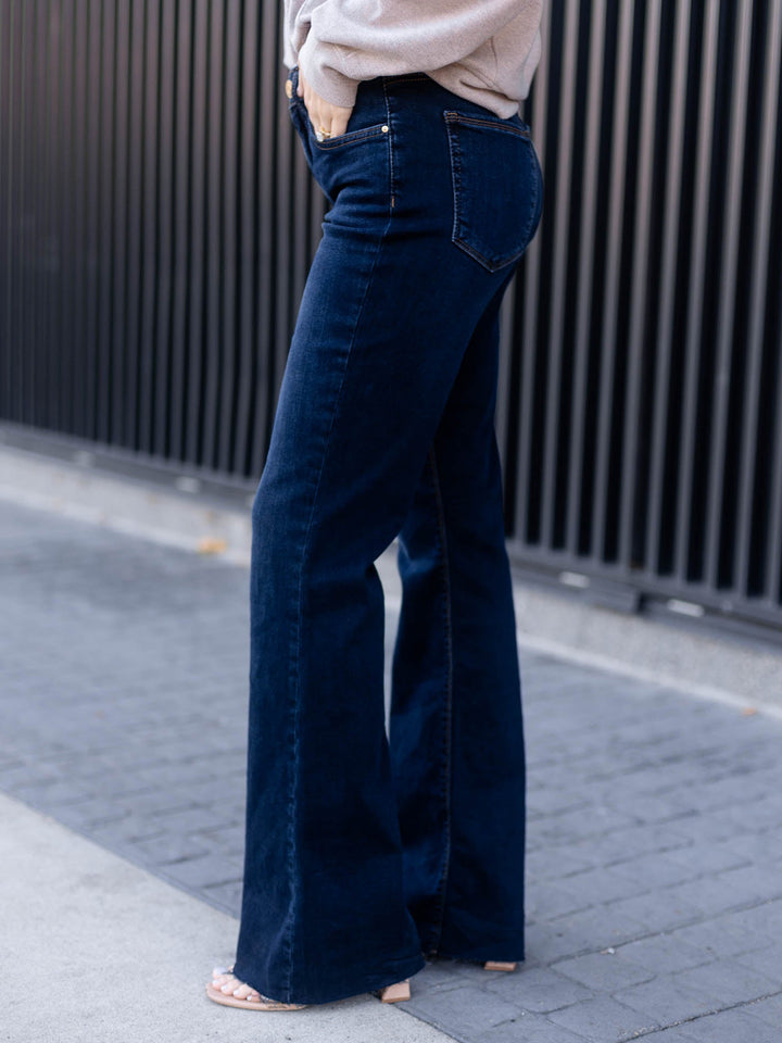 KUT Wave Ana High Rise Fab Ab Flare