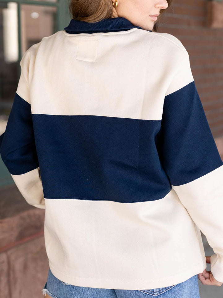lakegirl pullover
