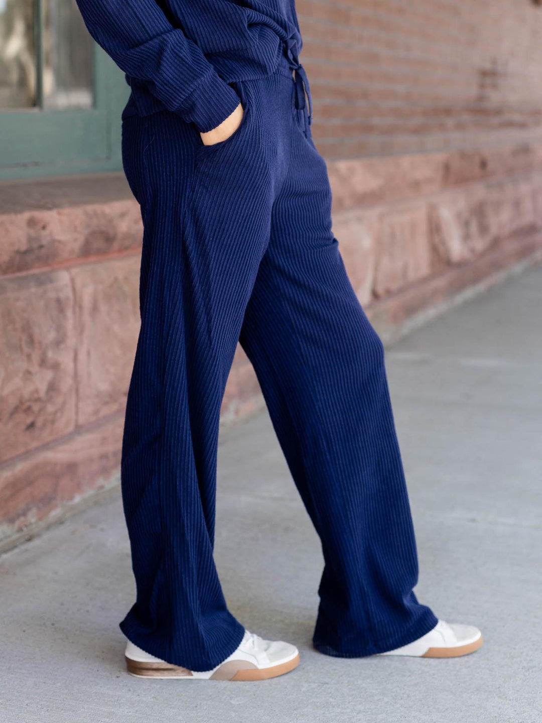 navy blue ribbed sweatpants