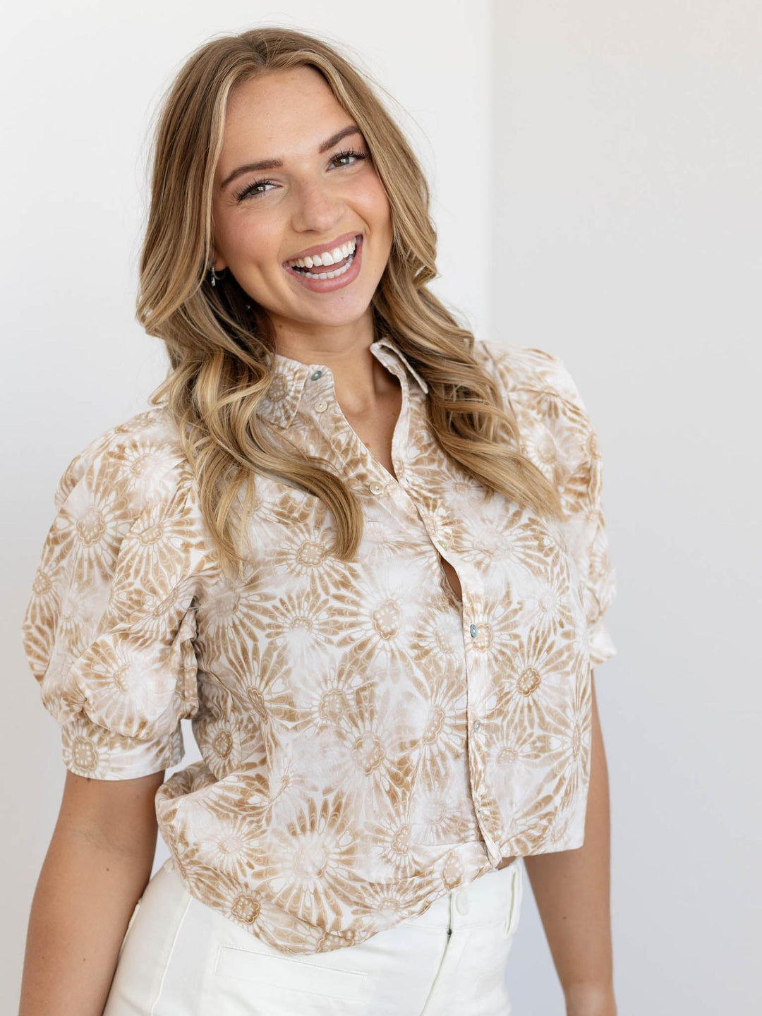 printed neutral puff sleeve blouse