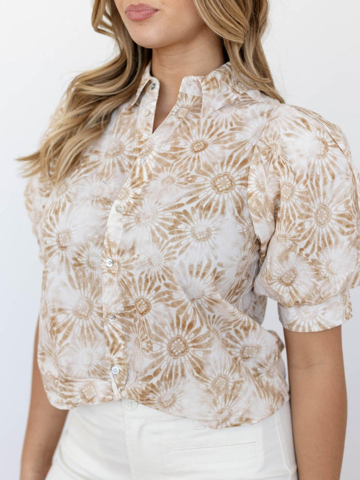 printed neutral puff sleeve blouse