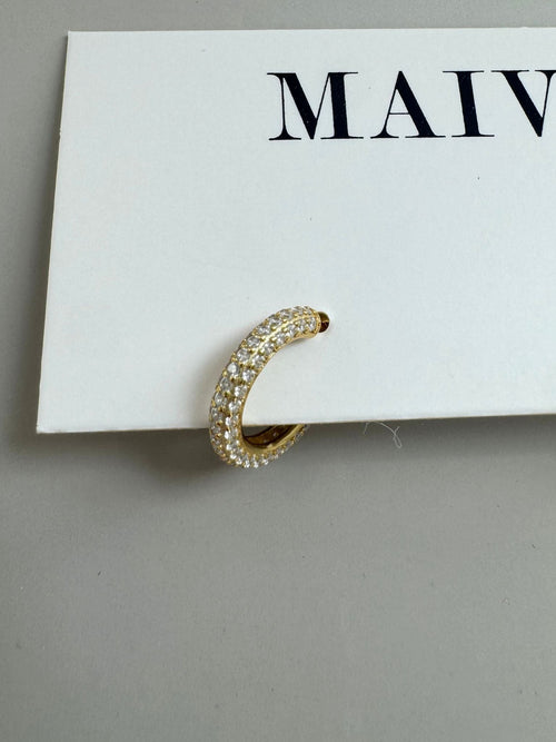 dainty gold hoop earrings