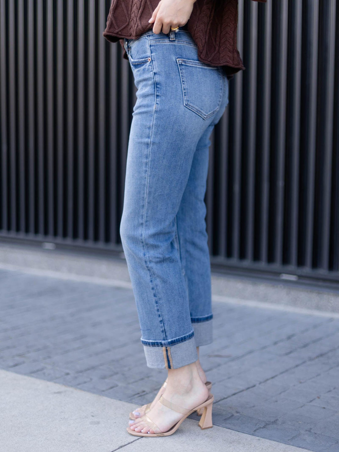 MICA Fiord Mid Rise Straight Crop Cuffed Hem