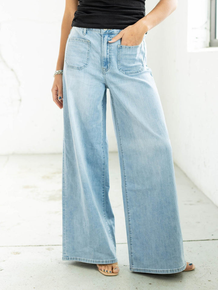 wide leg patch pocket denim