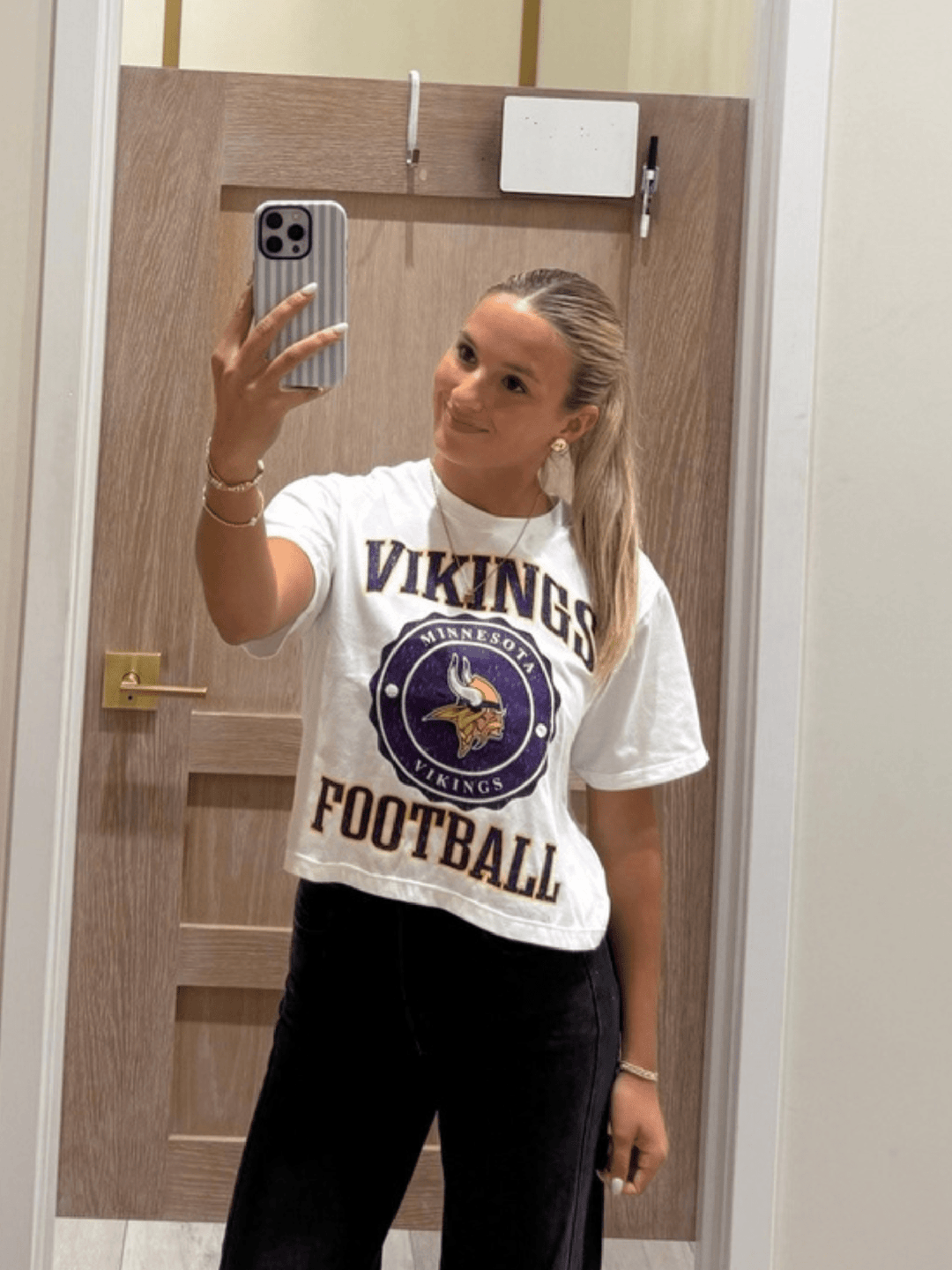 Minnesota Vikings Retro Play Boxy Tee