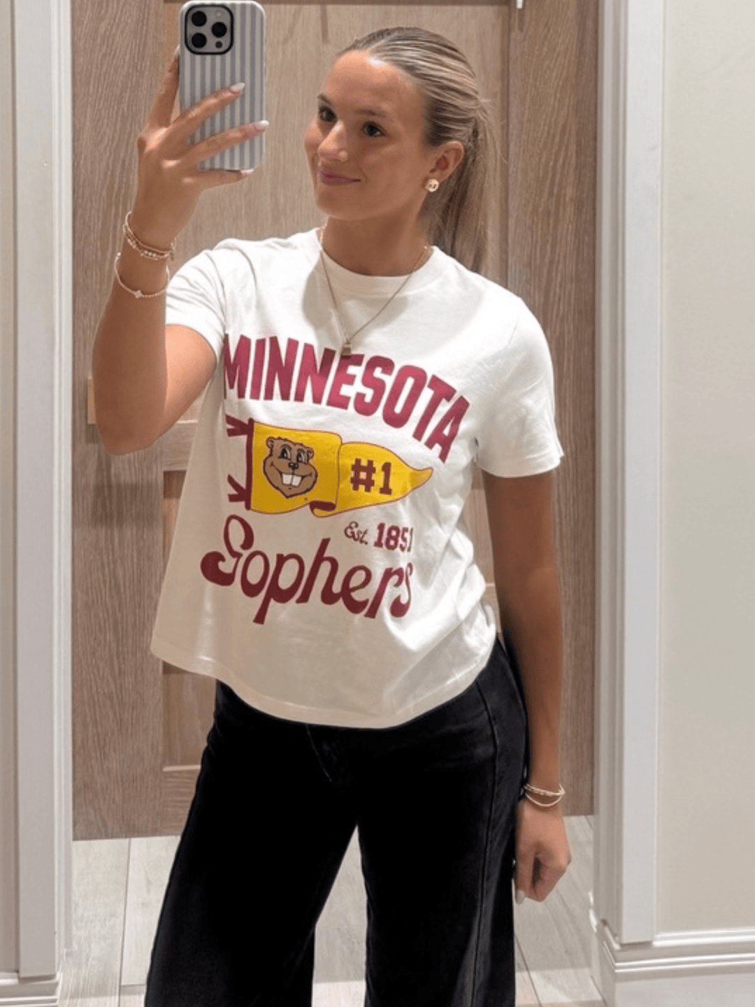 gophers tee shirt