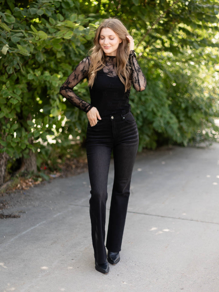 Mock Neck Classic Lace Long Sleeve