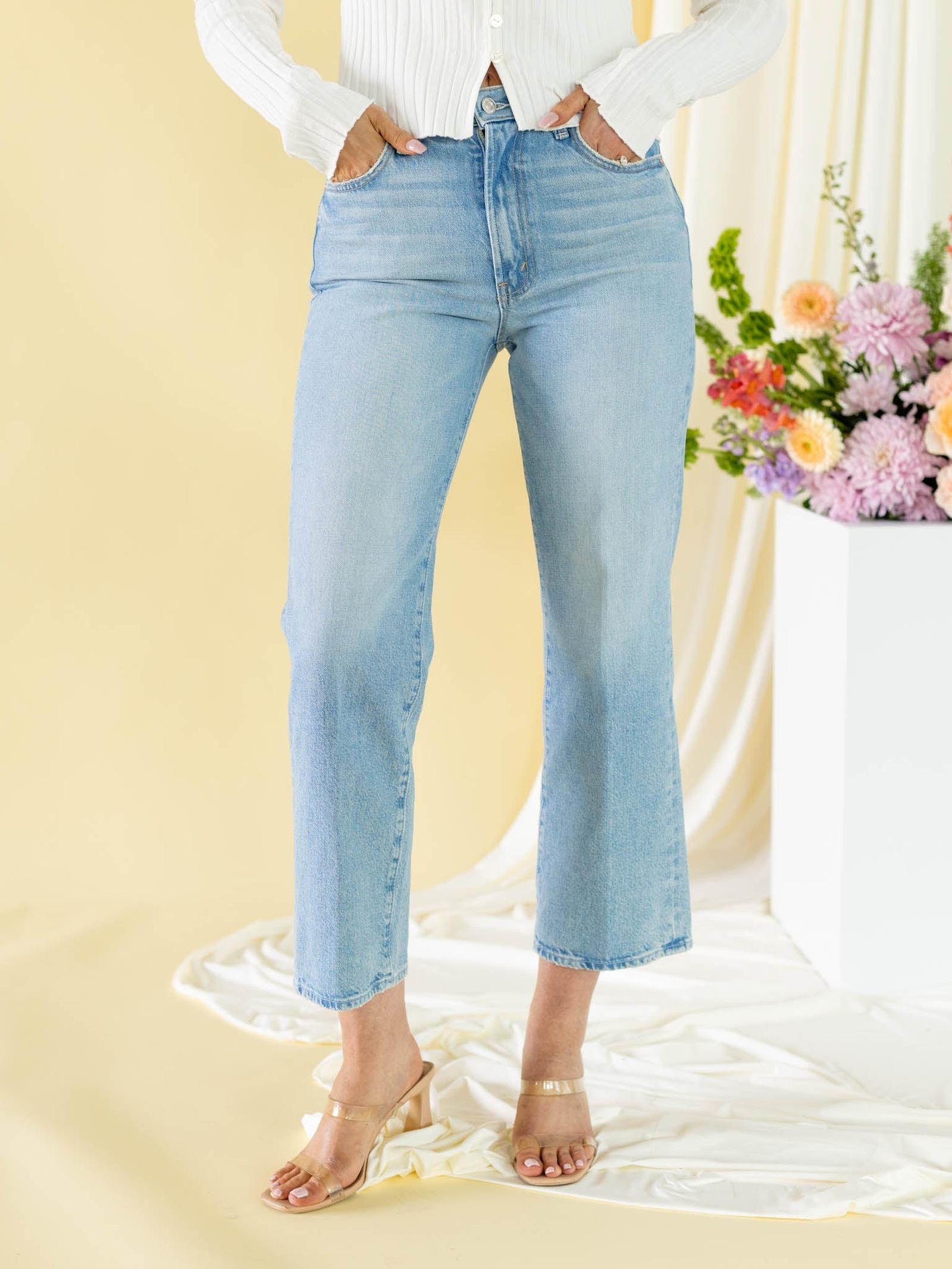 MOTHER The Rambler Zip Flood High-Rise Jeans | Leela and Lavender